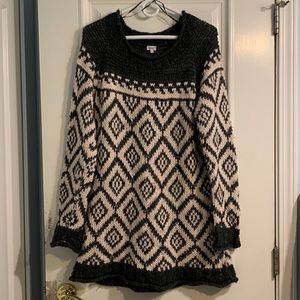 Woman’s Kismet Sweater